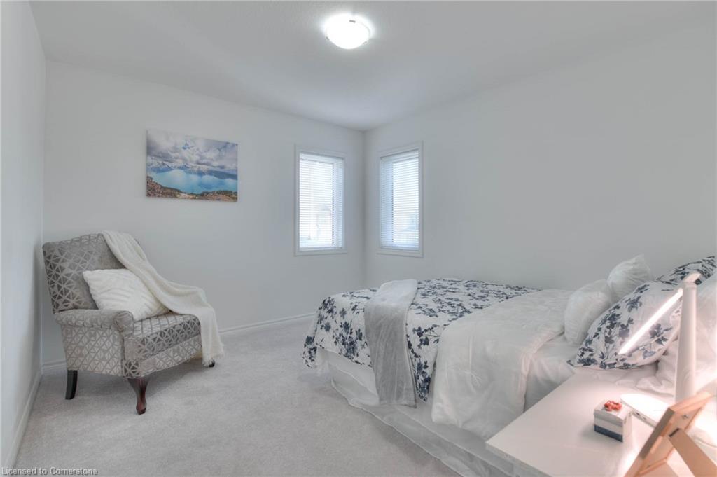 22 Saxony St Property Photo 27