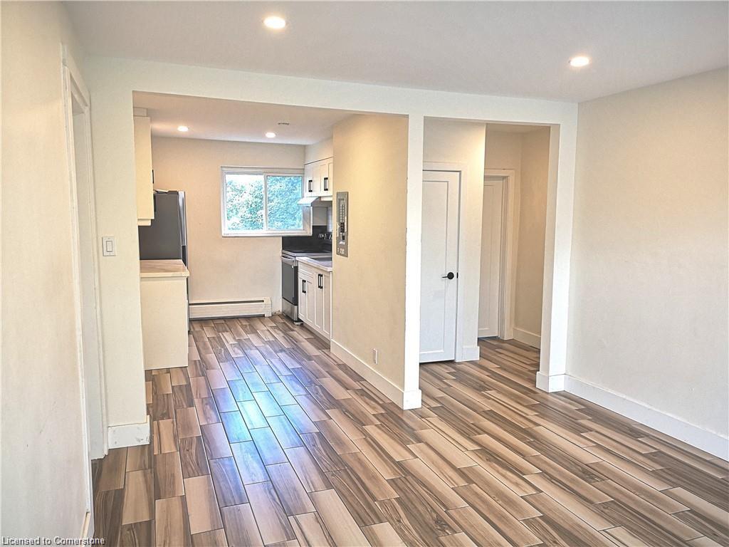 4-19 Hamilton Street Property Photo 3