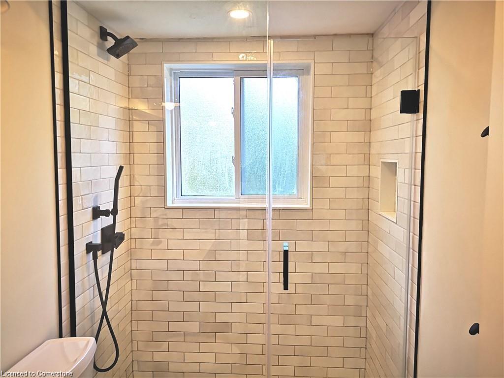 4-19 Hamilton Street Property Photo 13