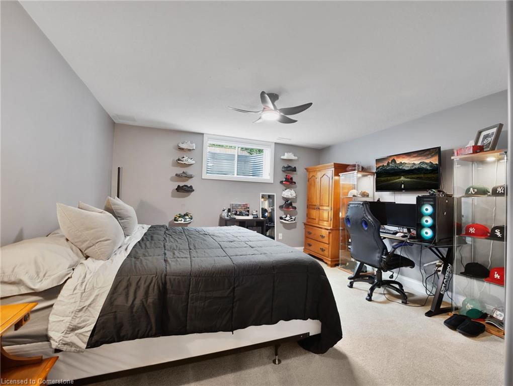 14 Ross Avenue N Property Photo 28