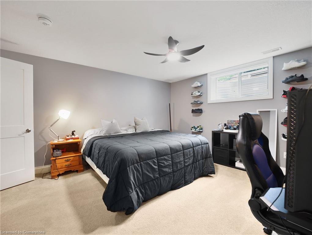 14 Ross Avenue N Property Photo 29