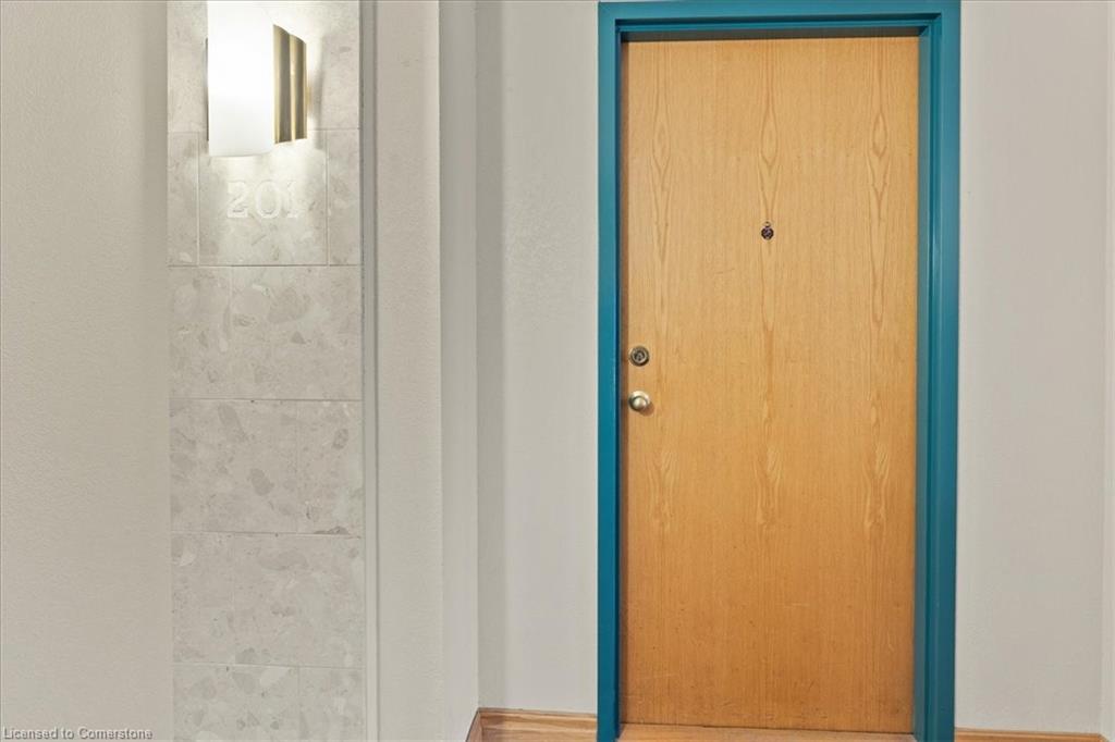 201-30 Blue Springs Drive Property Photo 13