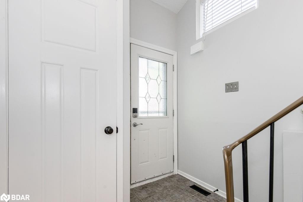 J4-63 Ferris Lane Property Photo 7