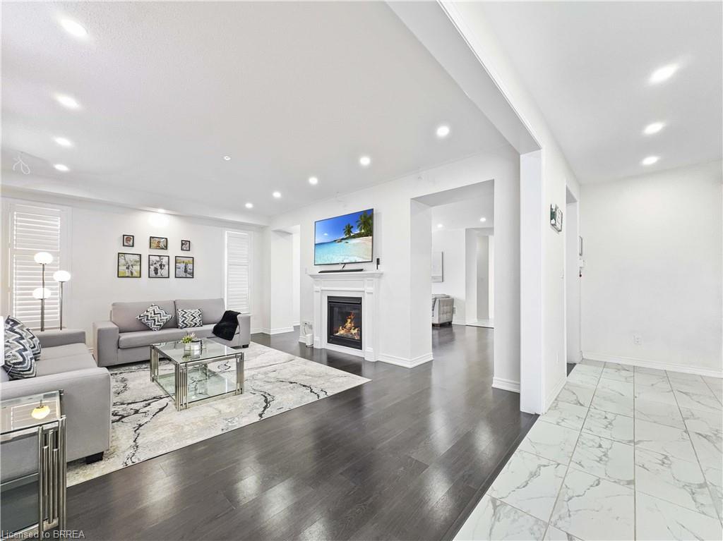 37 Drake Avenue Property Photo 3