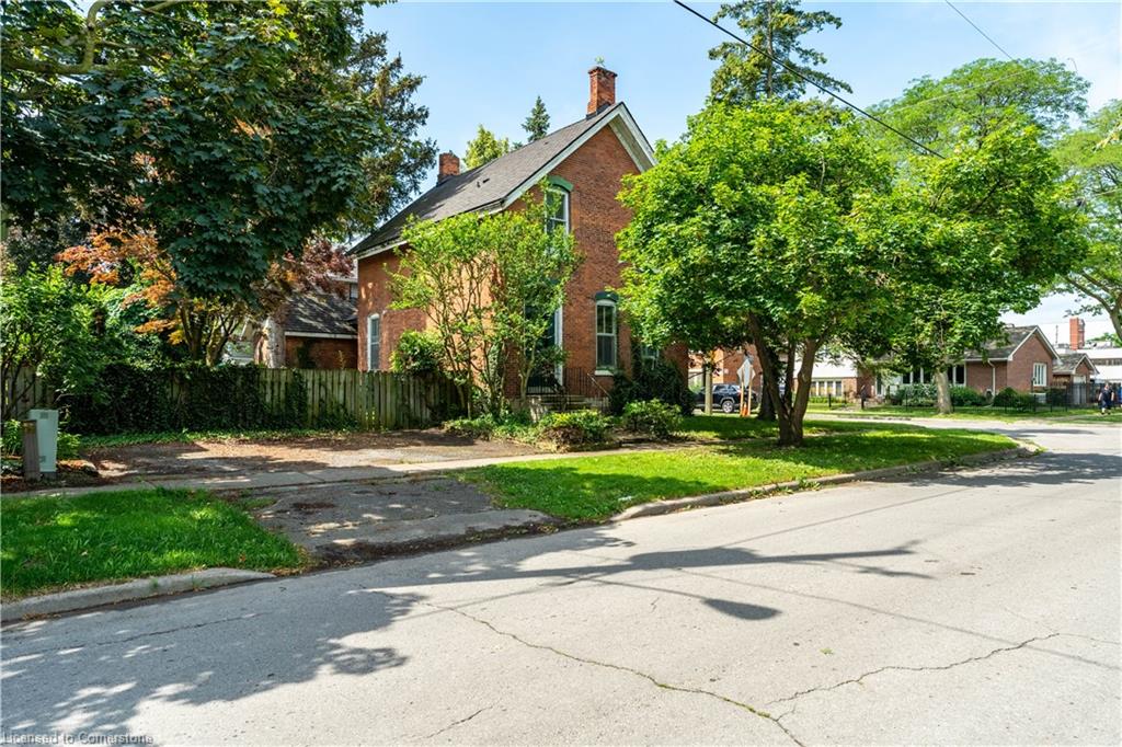 6 Henry Street Property Photo 2