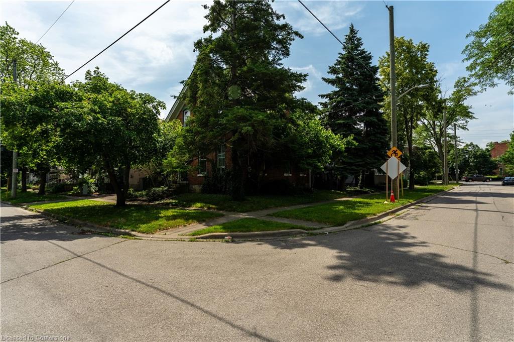 6 Henry Street Property Photo 6