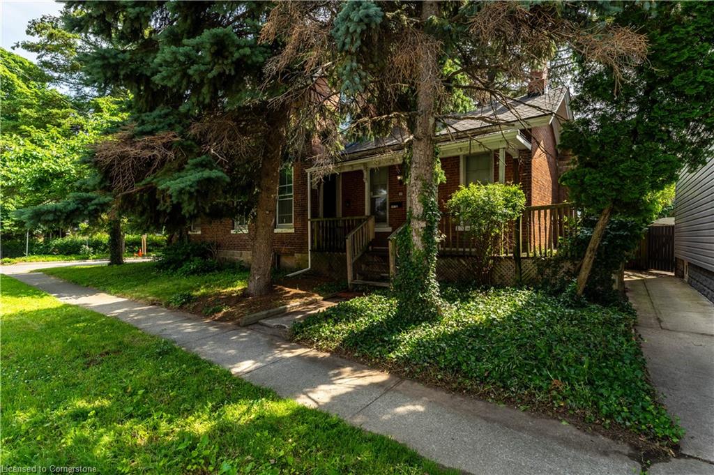 6 Henry Street Property Photo 10