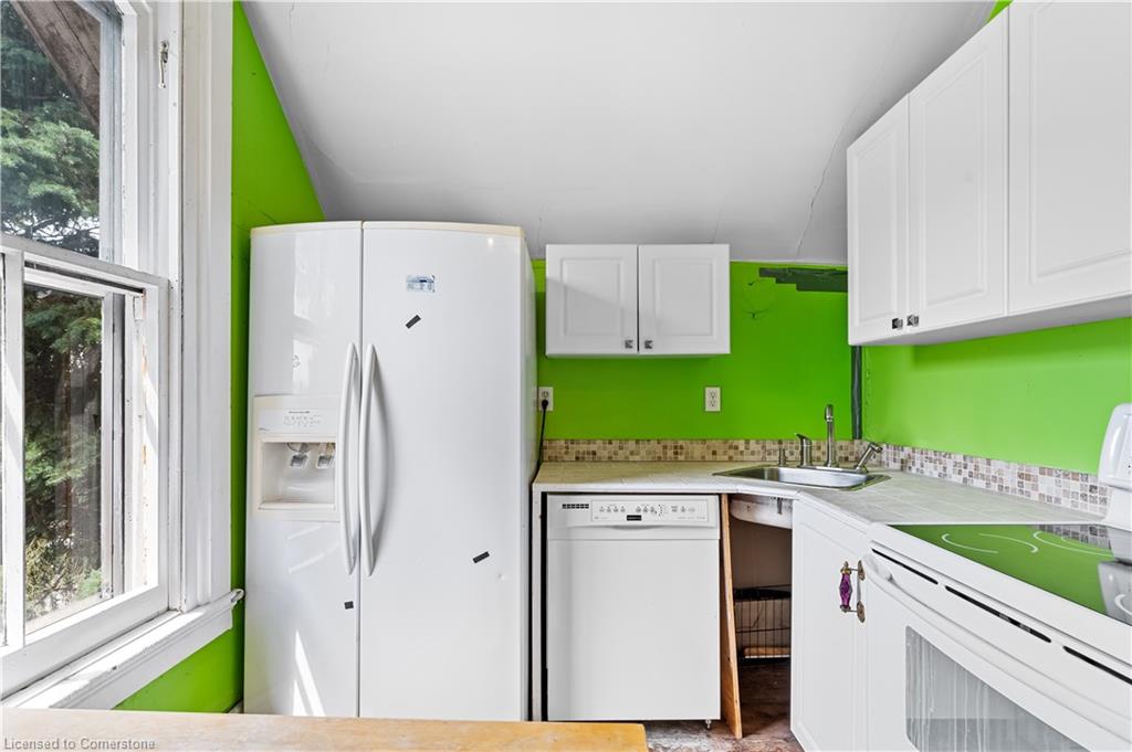 6 Henry Street Property Photo 42