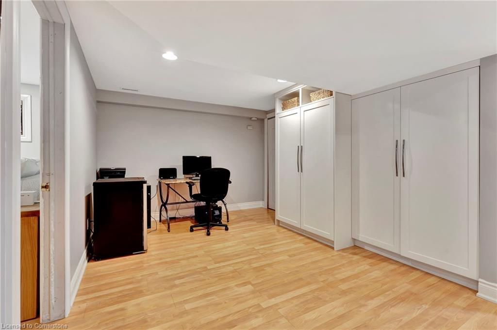 635 Inverness Avenue Property Photo 24