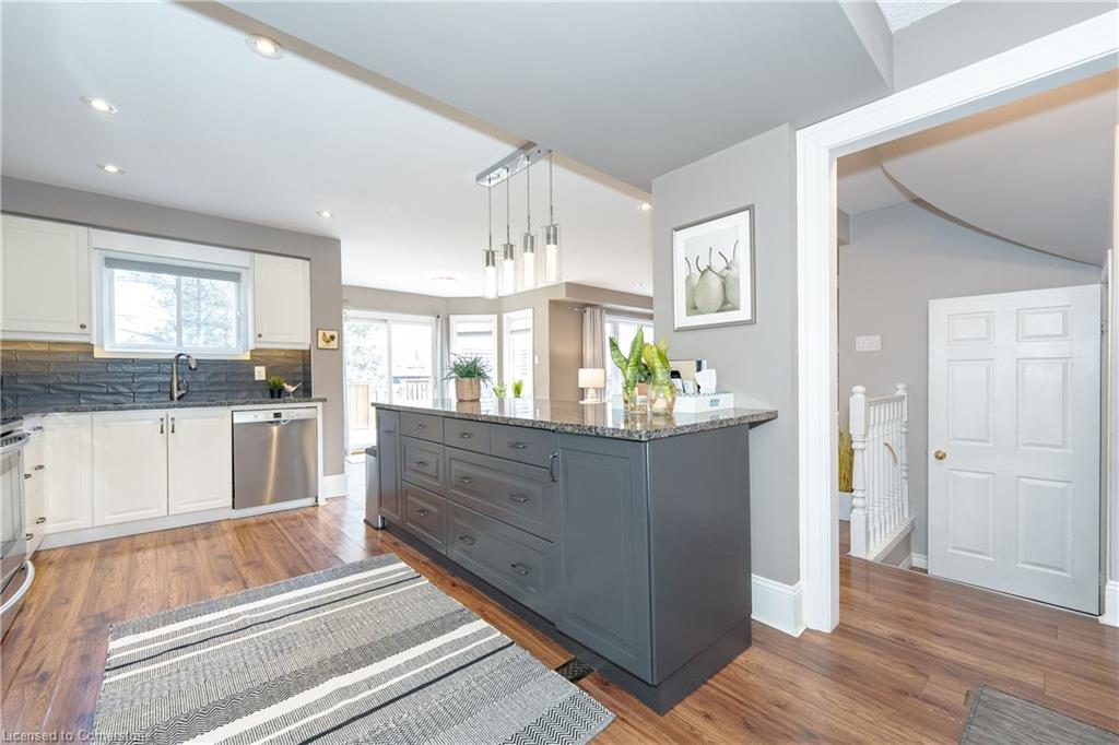 2485 Newport Street Property Photo 18