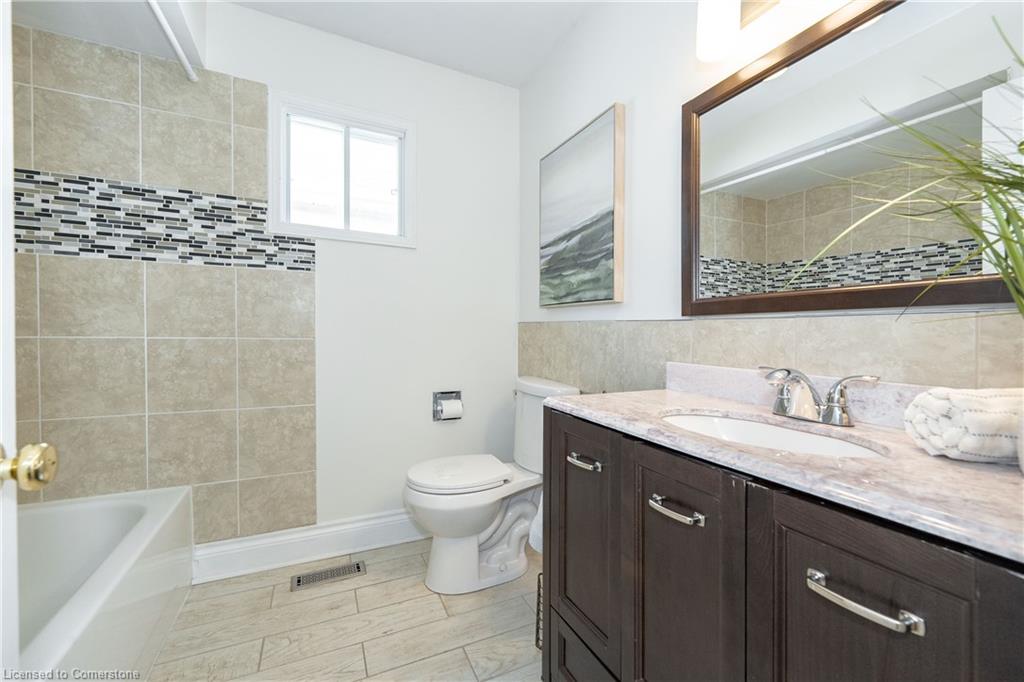2485 Newport Street Property Photo 32