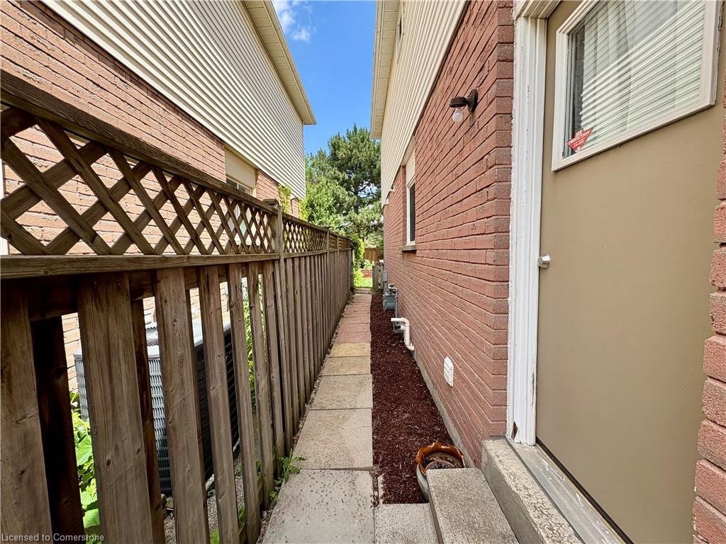 2485 Newport Street Property Photo 42