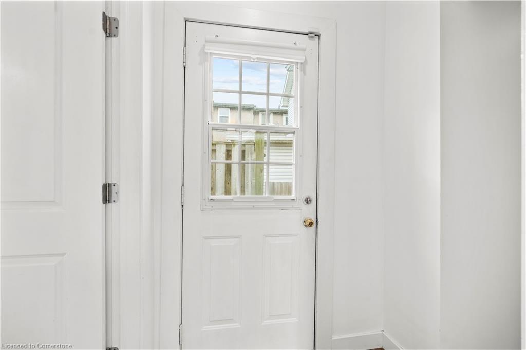 18 Ellis Avenue Property Photo 15