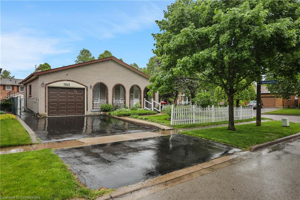 7812 Badger Road Property Photo 2