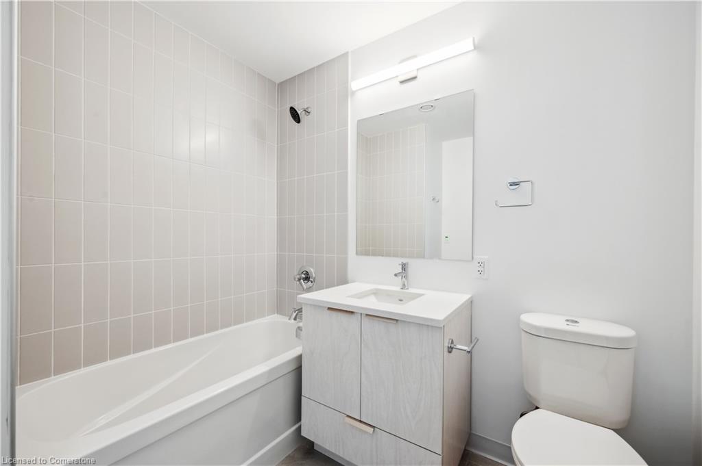 528-120 Huron Street Property Photo 21