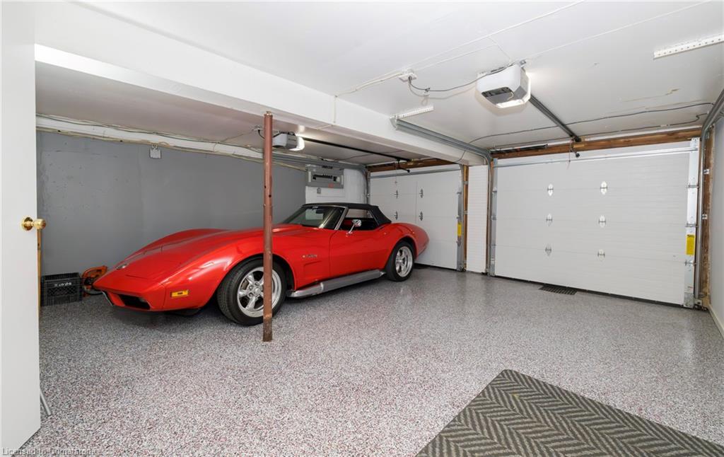 2183 Sandringham Drive Property Photo 33