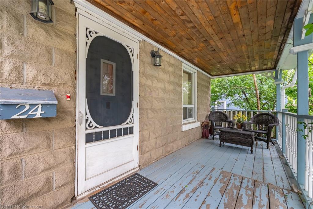 24 Hillcrest Avenue Property Photo 3