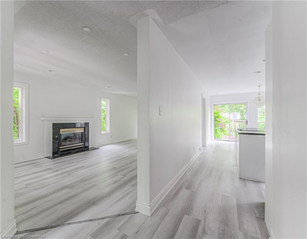 383 Burnett Avenue Property Photo 10