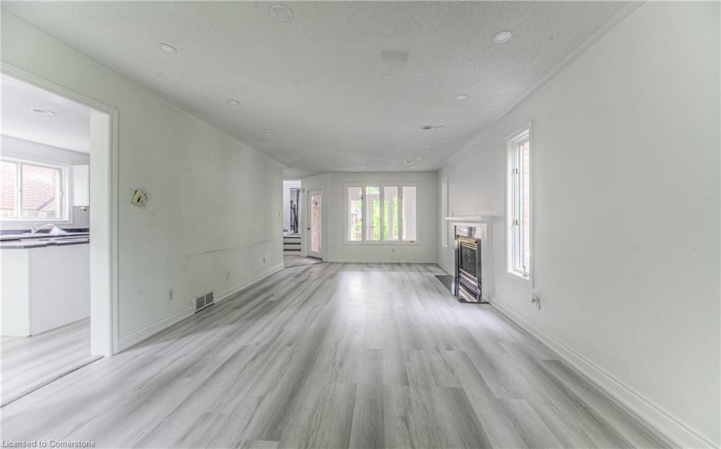 383 Burnett Avenue Property Photo 13