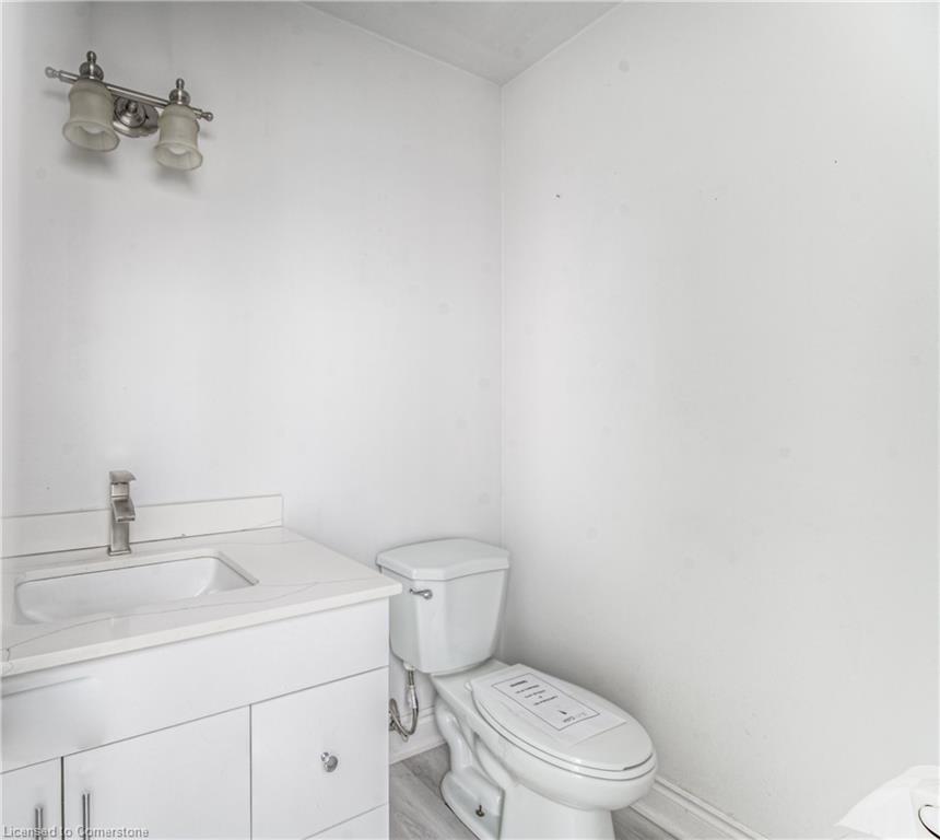383 Burnett Avenue Property Photo 20