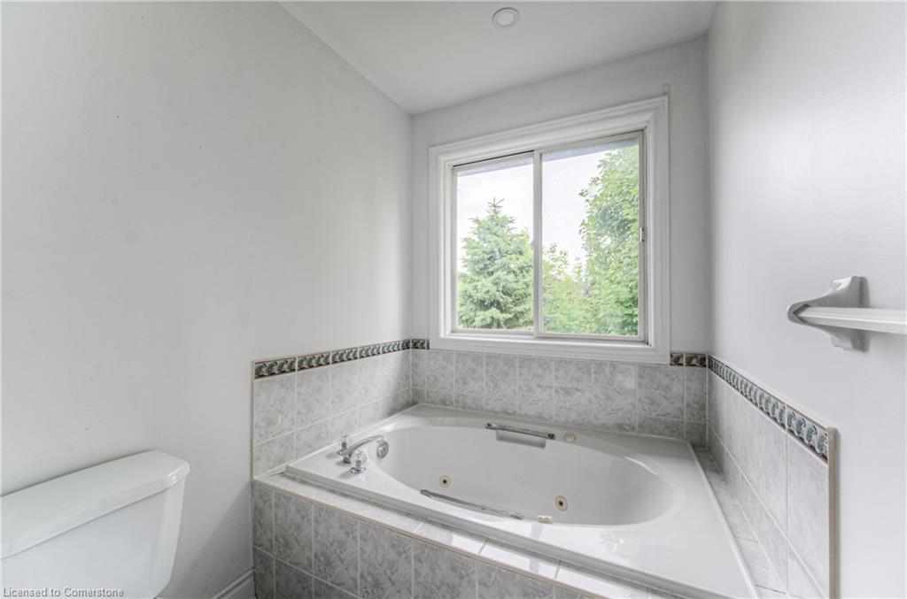 383 Burnett Avenue Property Photo 27