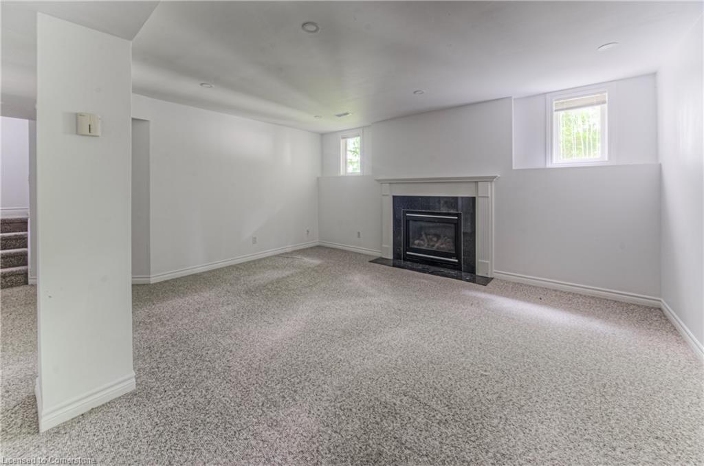 383 Burnett Avenue Property Photo 32