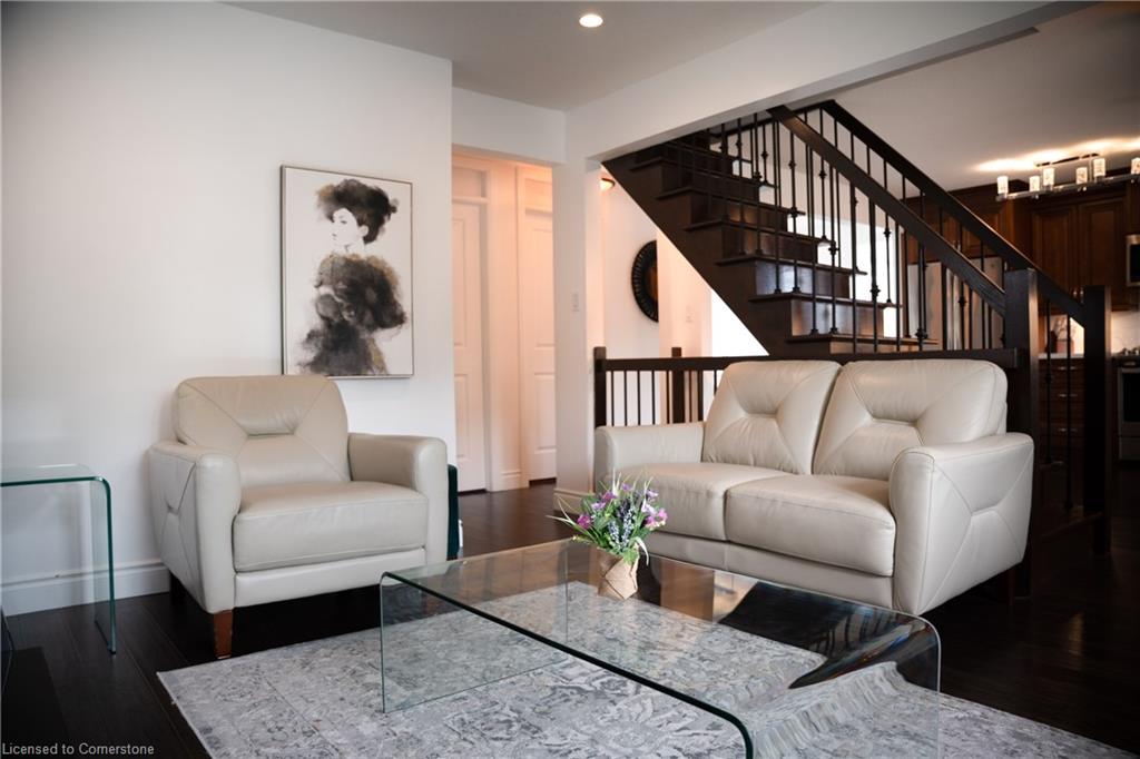 638 Franklin Boulevard Property Photo 6