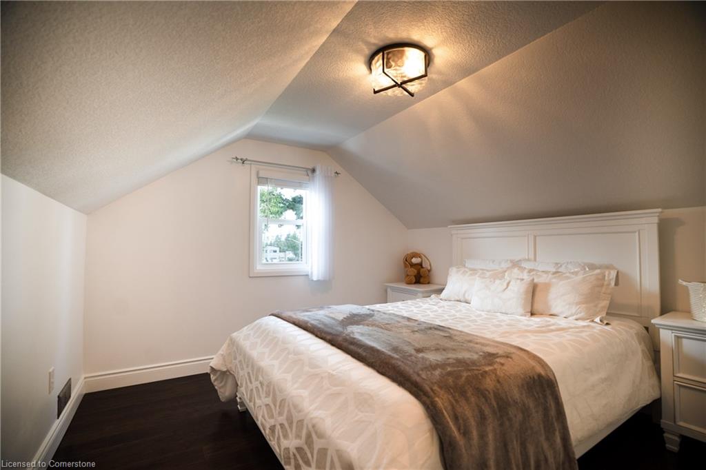 638 Franklin Boulevard Property Photo 25