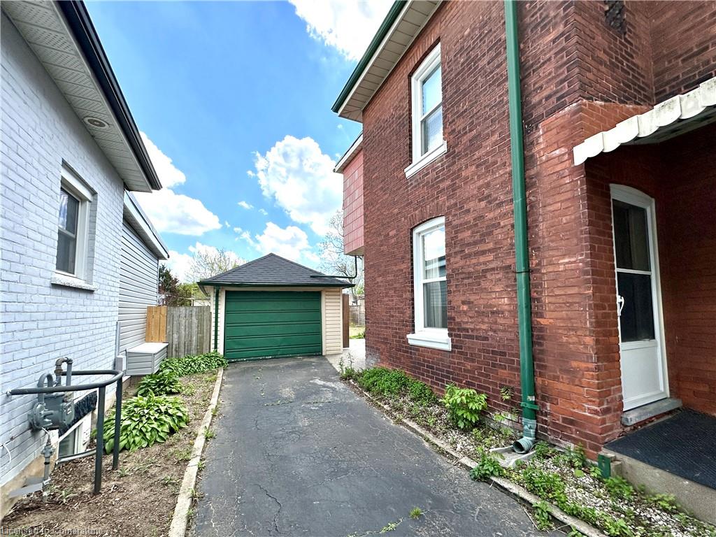 19 Brighton Avenue Property Photo 45