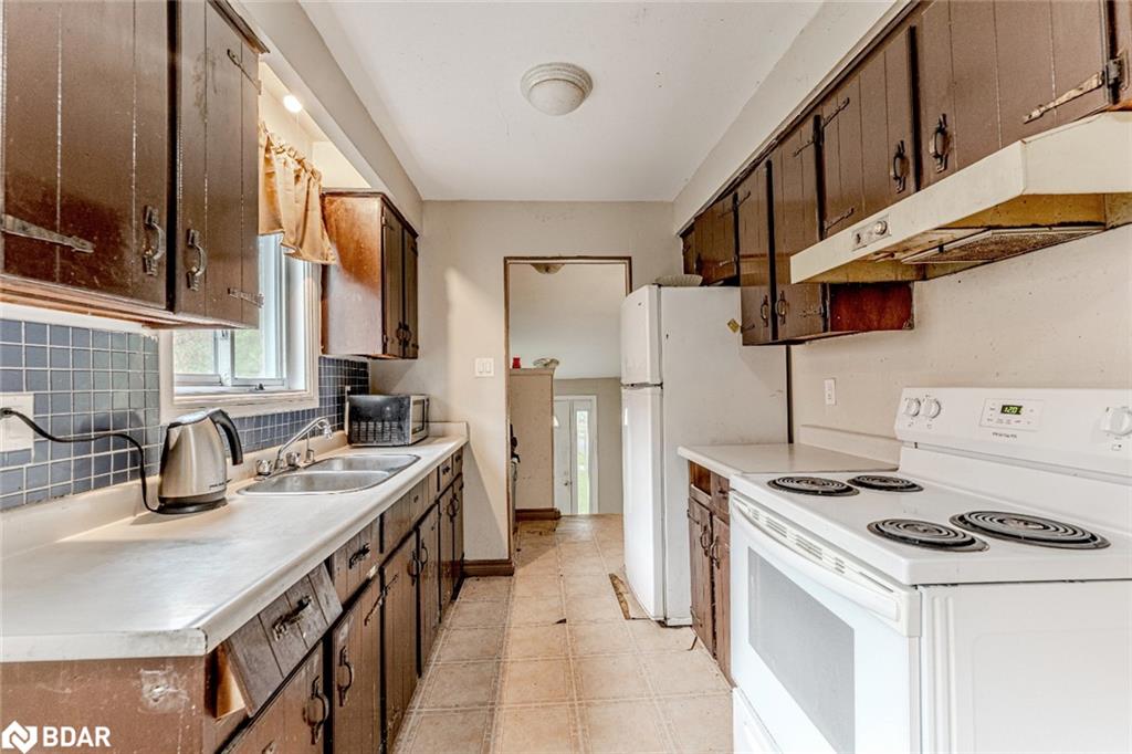 70 Highcroft Road Property Photo 3