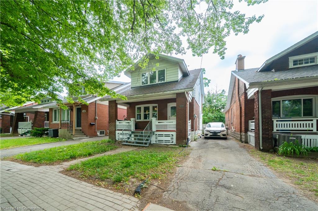 1111 King Street W Property Photo 1