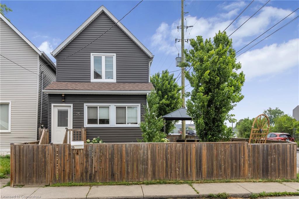 25 Land Street Property Photo 1