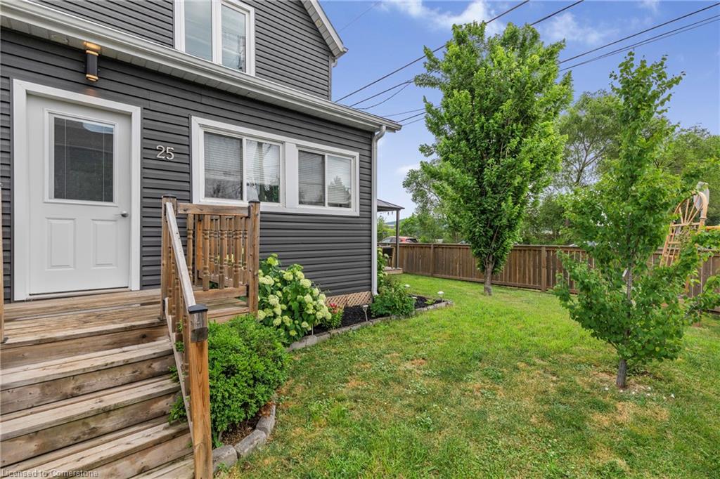 25 Land Street Property Photo 7