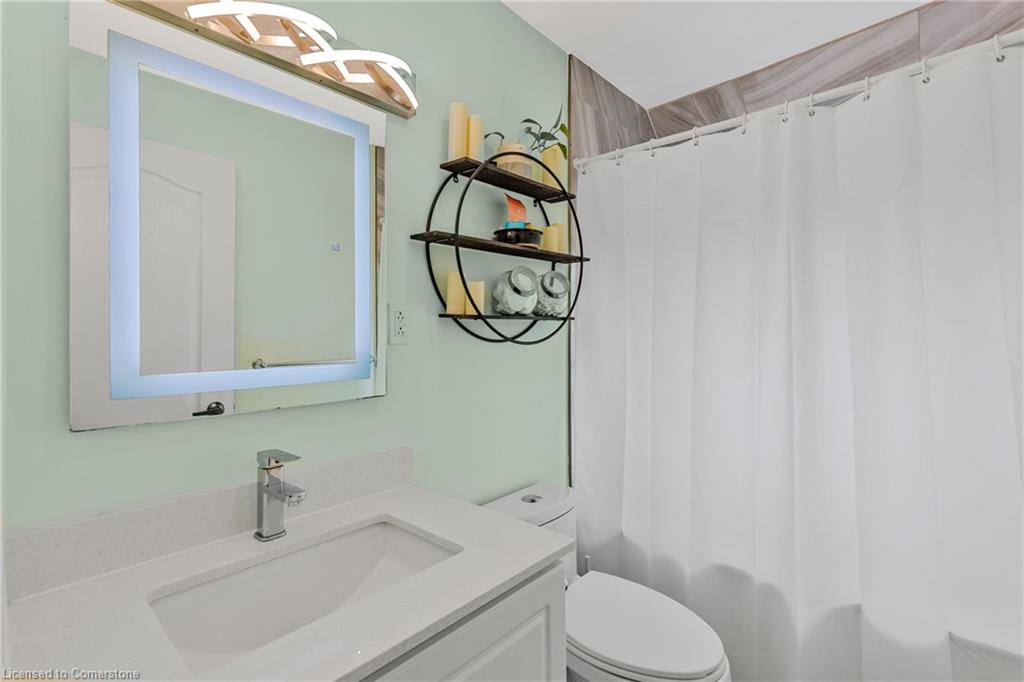 25 Land Street Property Photo 23