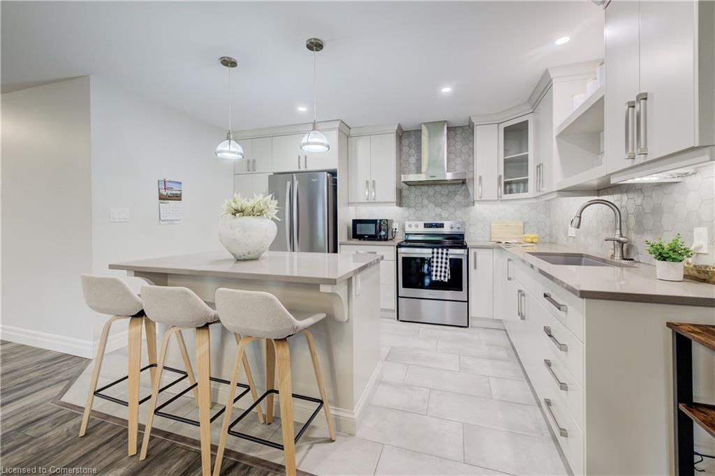 470 Krotz Street E Property Photo 16