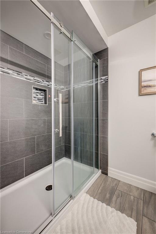 470 Krotz Street E Property Photo 38