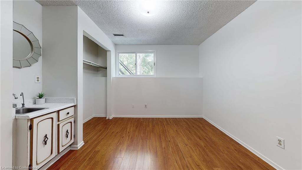 116 Keats Way Place Property Photo 32