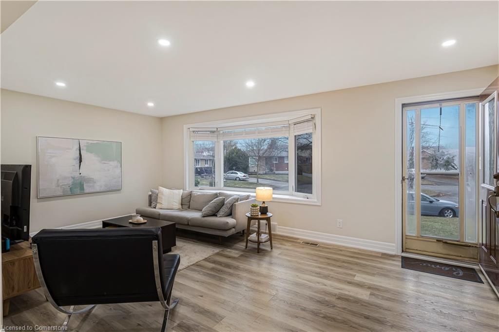 37 Coronation Boulevard Property Photo 10