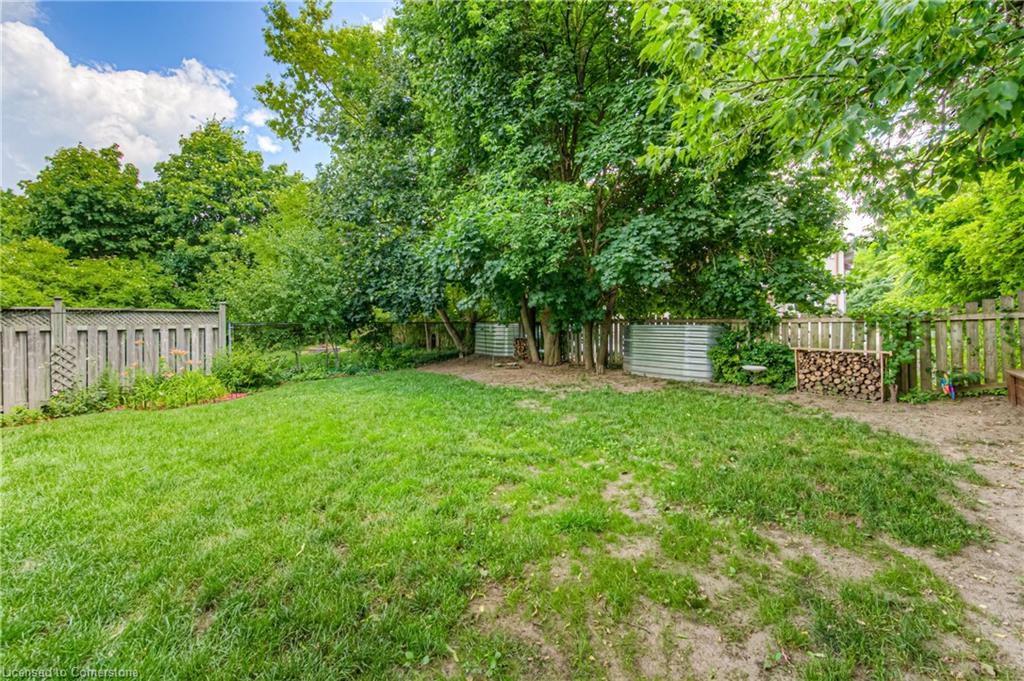 56 Weichel Street Property Photo 39