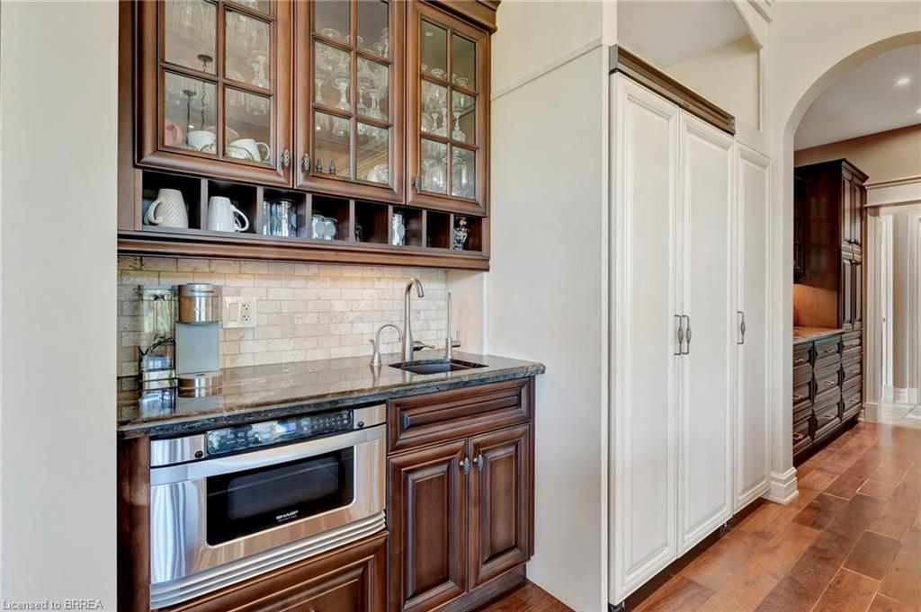 481 Lynden Road Property Photo 14