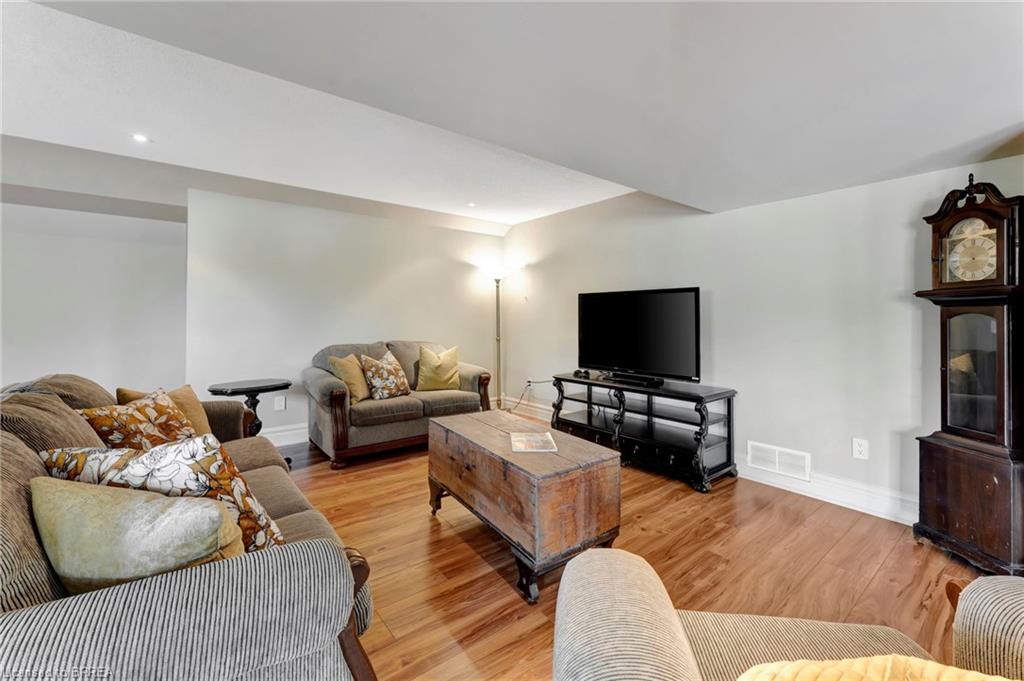 481 Lynden Road Property Photo 28