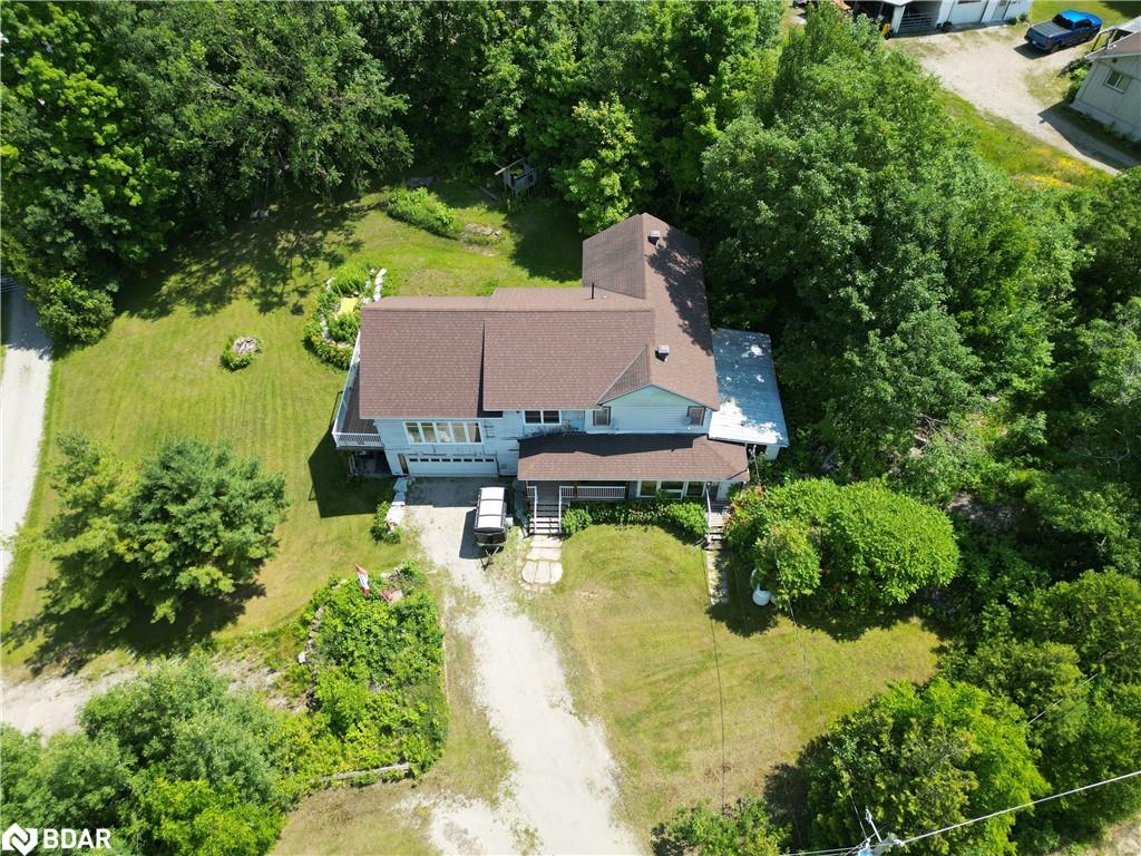 1894 Henrys Landing Landing Property Photo 2