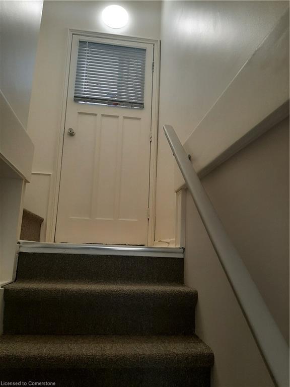 123 Columbia Street W Property Photo 1