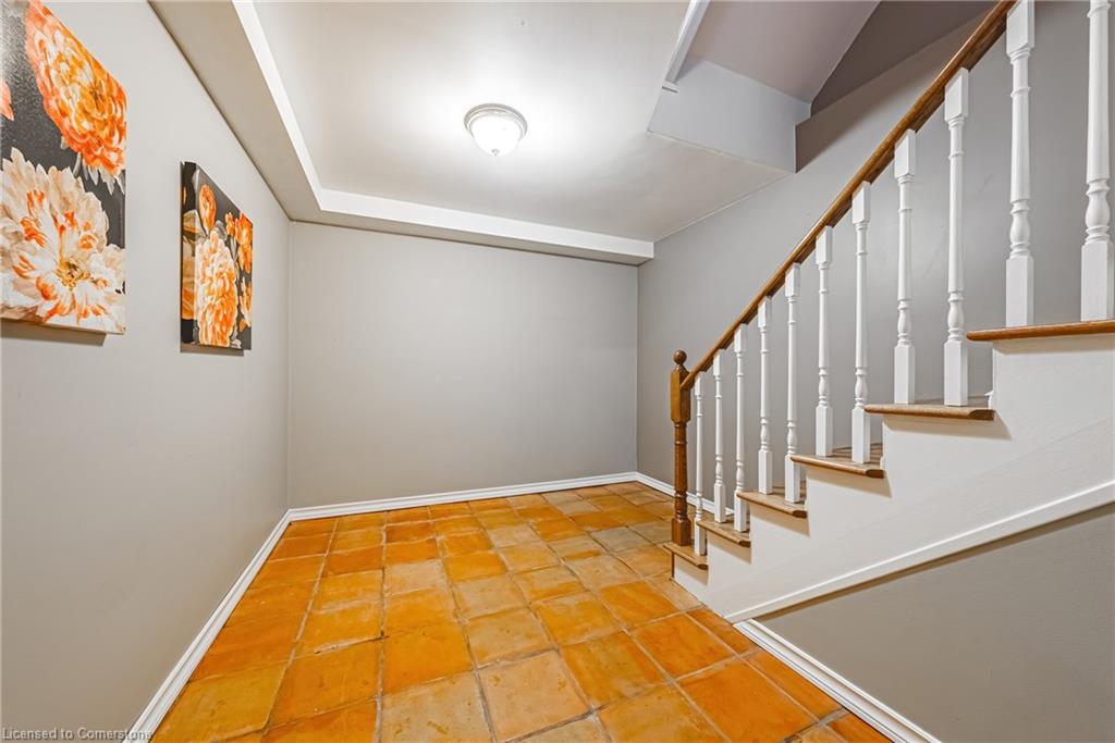 9-3333 New Street Property Photo 32
