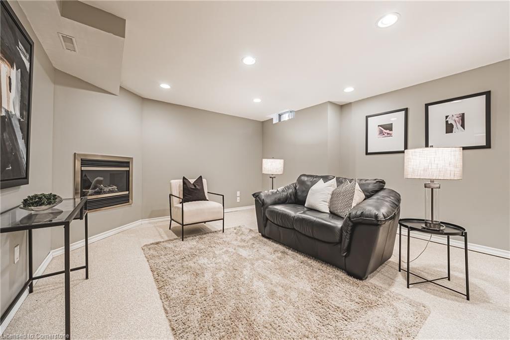 9-3333 New Street Property Photo 37