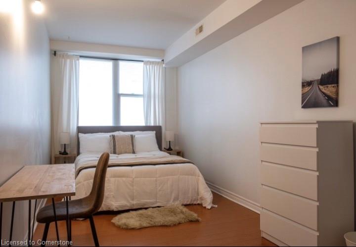 66 King Street E Property Photo 4