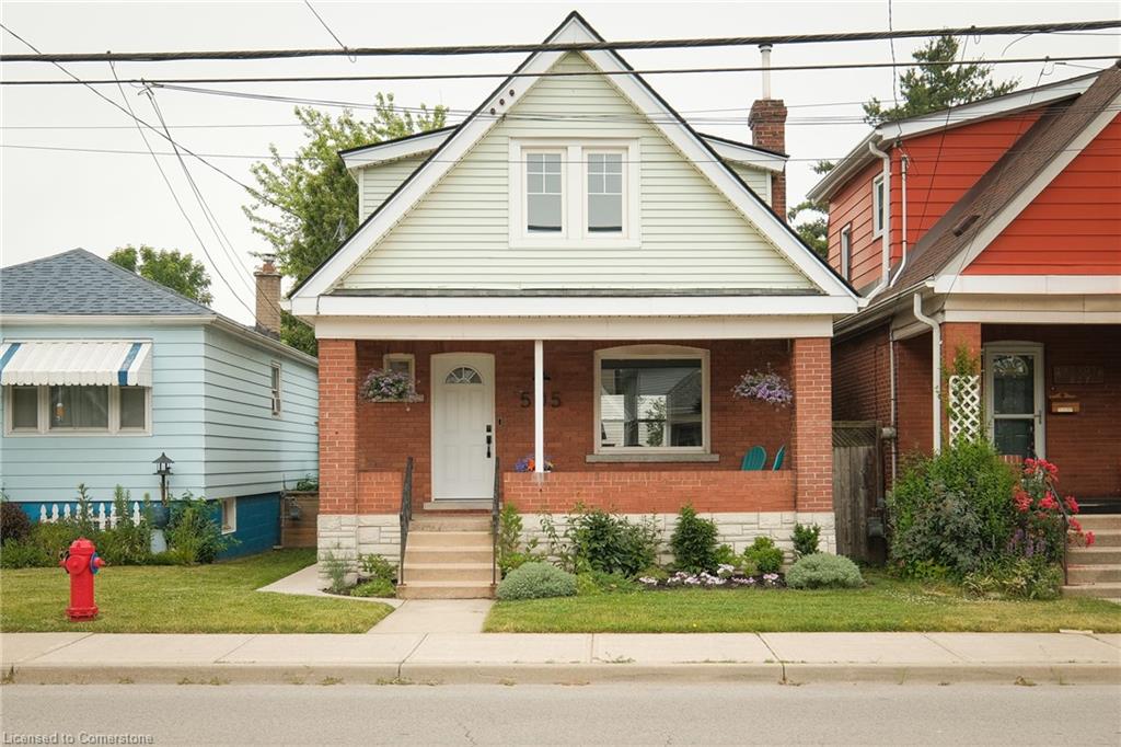 505 Queensdale Avenue E Property Photo 2