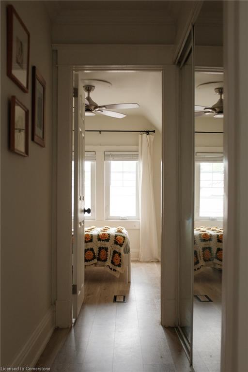 505 Queensdale Avenue E Property Photo 39