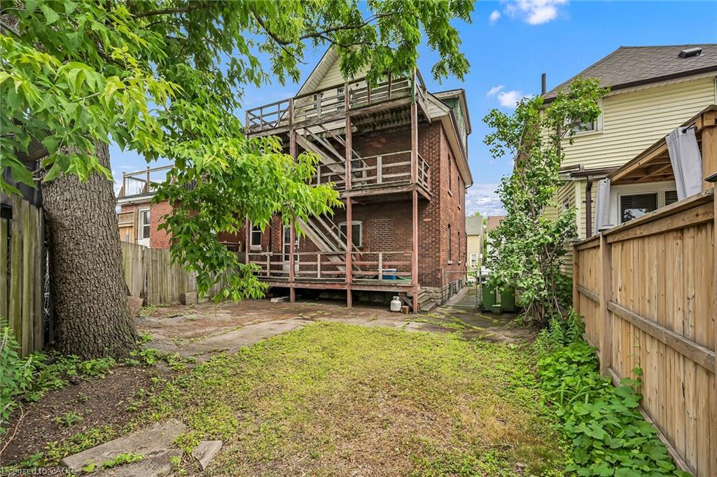 8 Morris Avenue Property Photo 50