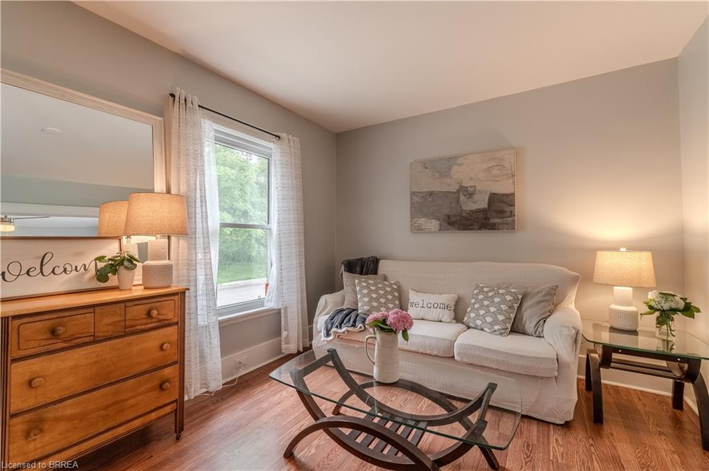 182 Durham Street Property Photo 6